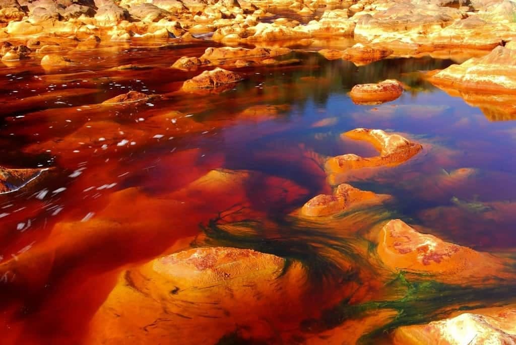 15 World's most deadly places to take a swim 15 World's most deadly places to take a swim