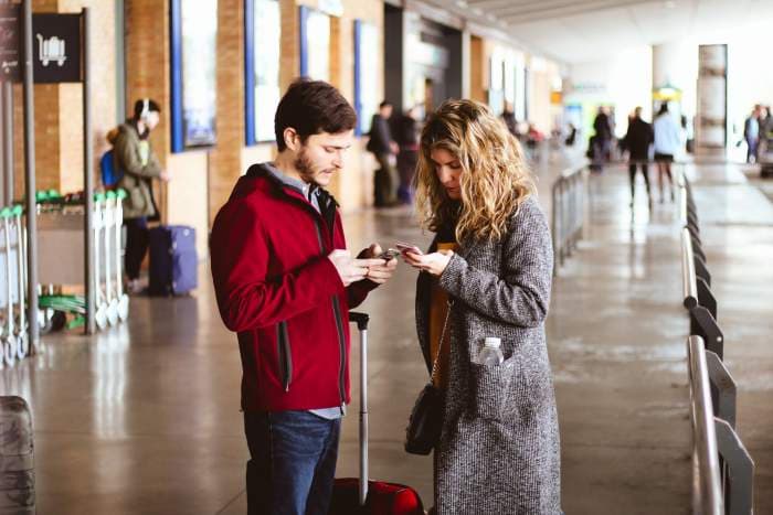 Things You Should Never Wear To The Airport Things You Should Never Wear To The Airport