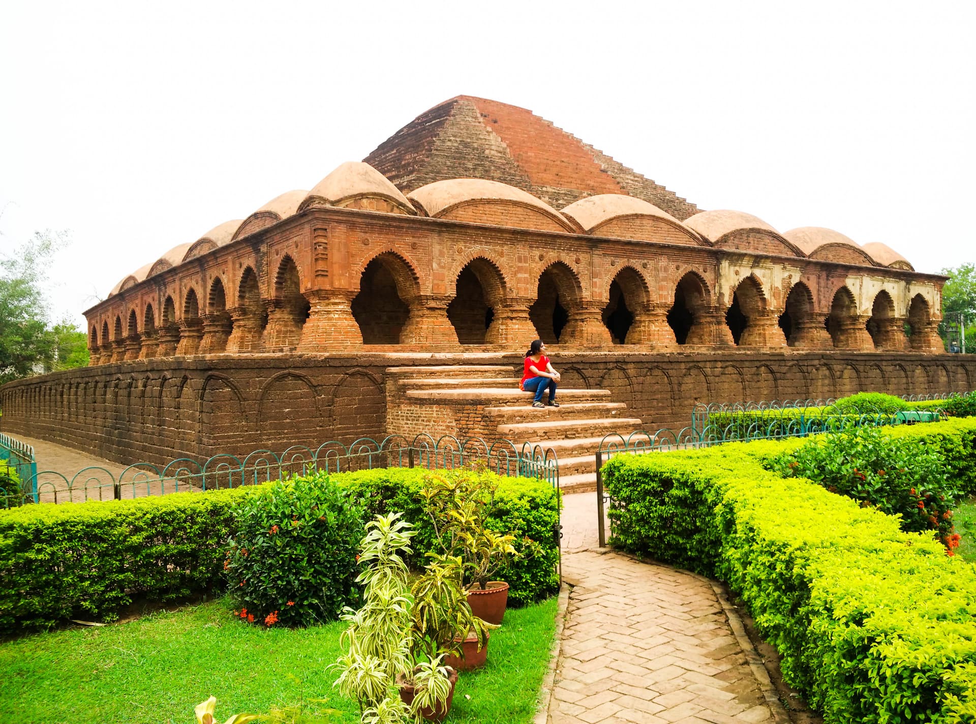 VISIT TOP 10 PLACES IN IMPHAL, MANIPUR TO LEARN MORE ABOUT THE CITY VISIT TOP 10 PLACES IN IMPHAL, MANIPUR TO LEARN MORE ABOUT THE CITY