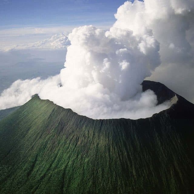Top 7 Bizarre Places On Earth With Extreme Harsh Environment Top 7 Bizarre Places On Earth With Extreme Harsh Environment
