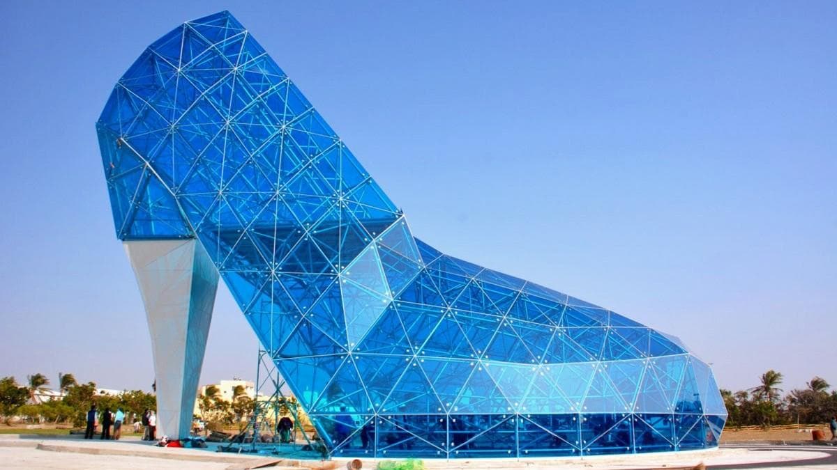 Church Built In High Heels Shape To Attract Female Visitors Church Built In High Heels Shape To Attract Female Visitors
