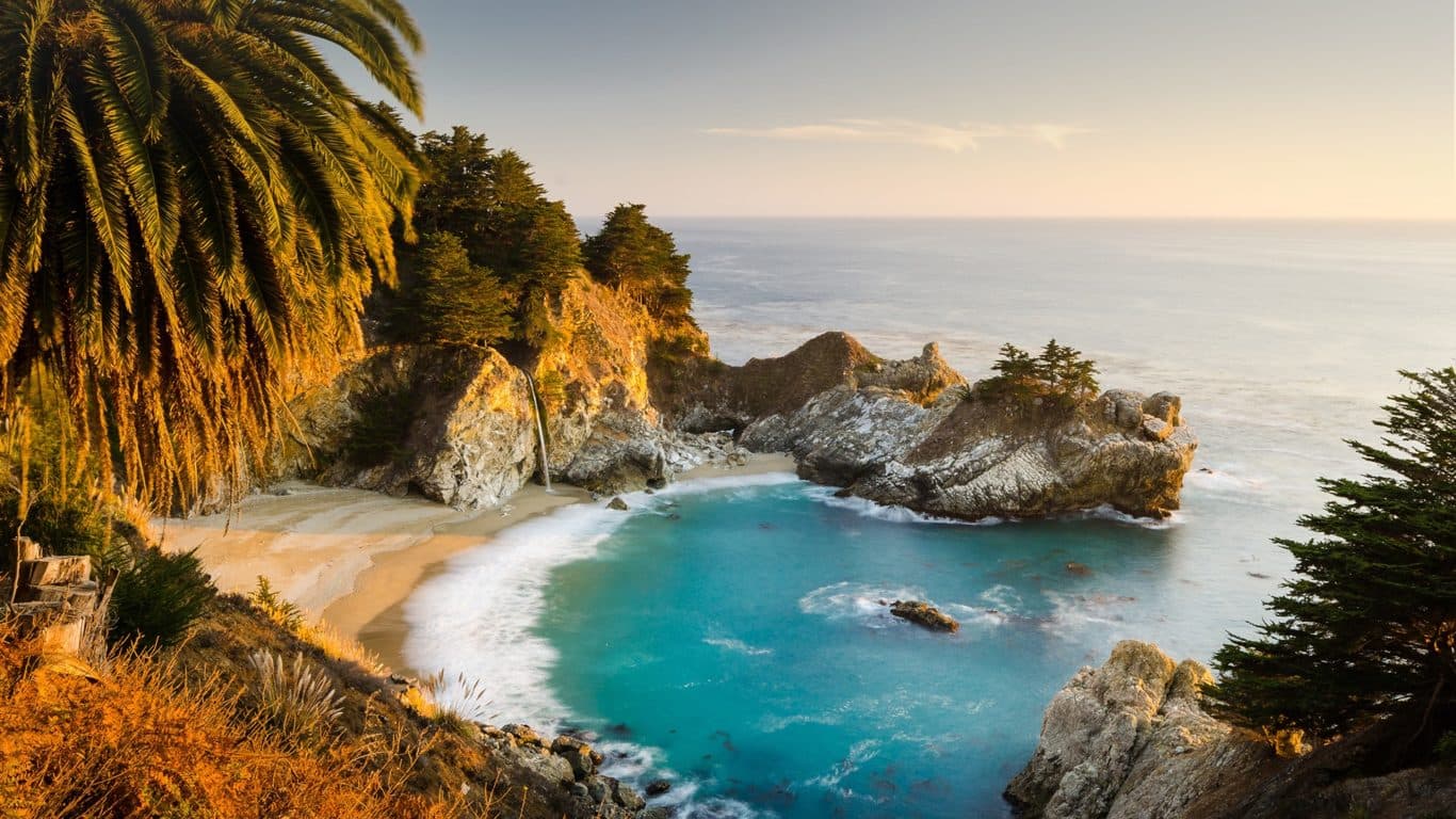 Heavenly Beautiful Places To Visit On Earth Heavenly Beautiful Places To Visit On Earth