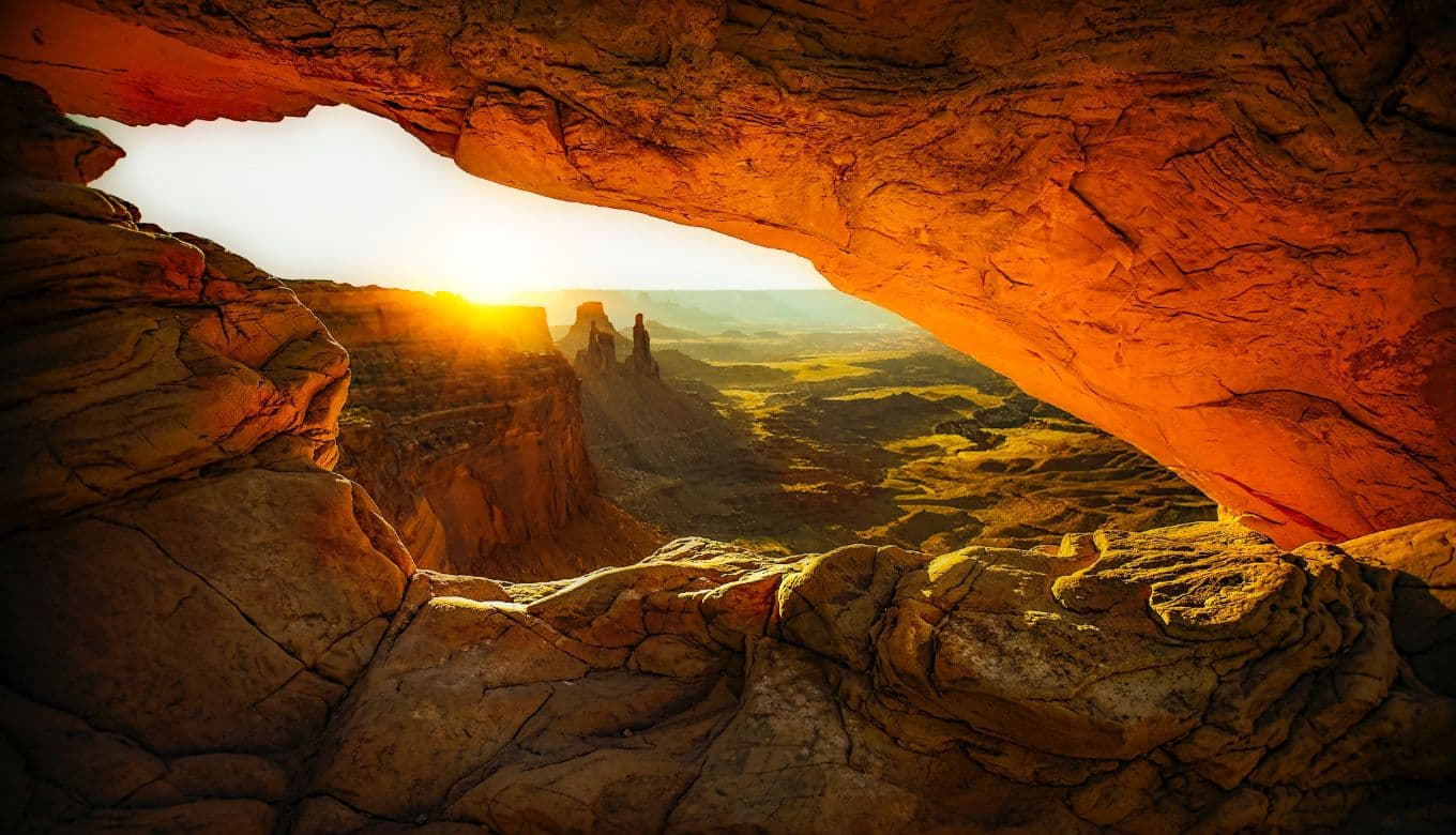 12 Best Virtual Travel Experiences To Cherish While You're Stuck At Home 12 Best Virtual Travel Experiences To Cherish While You're Stuck At Home