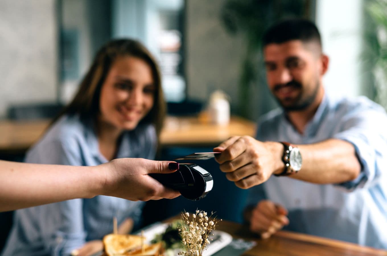 Tipping In Germany: All You Need To Know Tipping In Germany: All You Need To Know