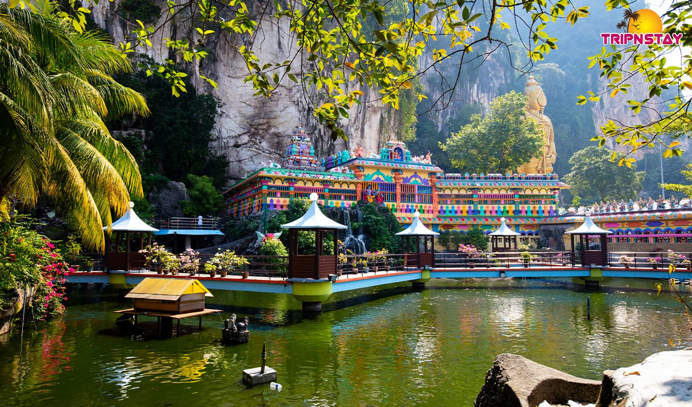 7 Famous Places In Malaysia That Are Must-To Visit 7 Famous Places In Malaysia That Are Must-To Visit