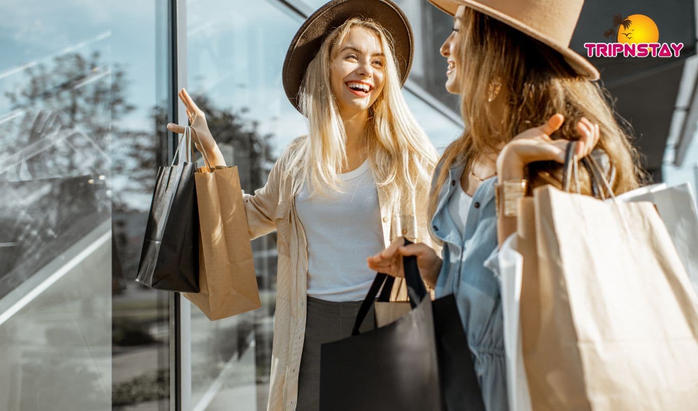10 Best Places For Shopping In France 10 Best Places For Shopping In France