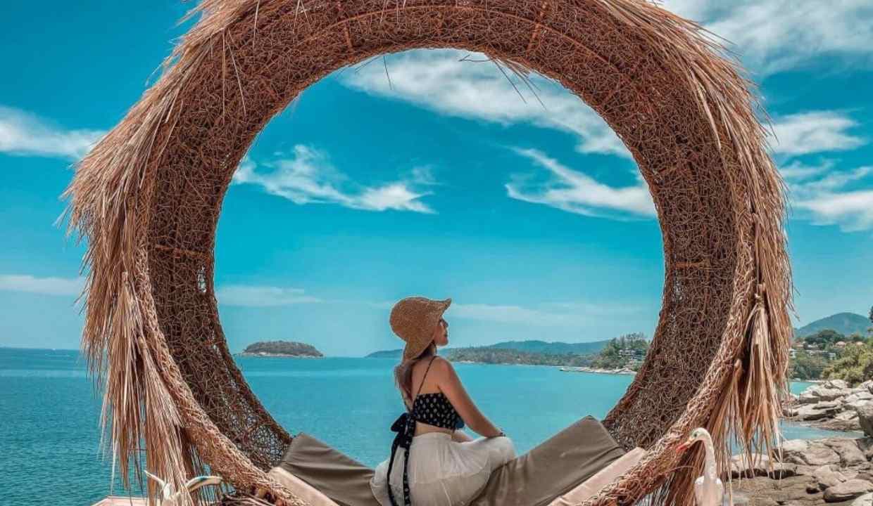 Summer: Top Must-Visit Domestic and International Destinations for Summer Travel Summer: Top Must-Visit Domestic and International Destinations for Summer Travel