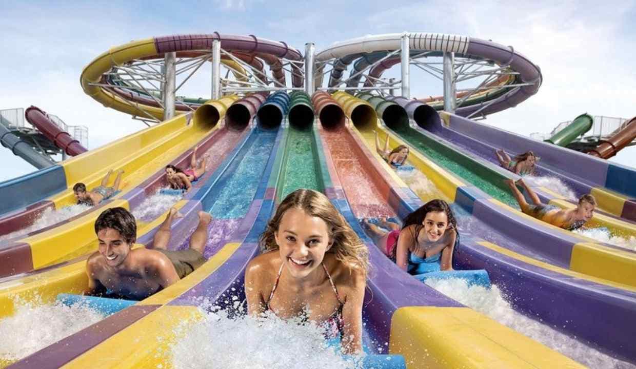Discovering the World's Most Thrilling Water Parks Discovering the World's Most Thrilling Water Parks