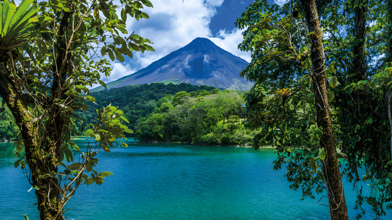 15 Best Places to Visit in Costa Rica for Nature, Beaches and Adventure 15 Best Places to Visit in Costa Rica for Nature, Beaches and Adventure