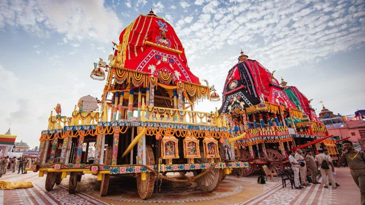 Jagannath Puri Travel Guide: How To Complete the Trip in 3 days, Details on Darshan and Places to Visit Jagannath Puri Travel Guide: How To Complete the Trip in 3 days, Details on Darshan and Places to Visit
