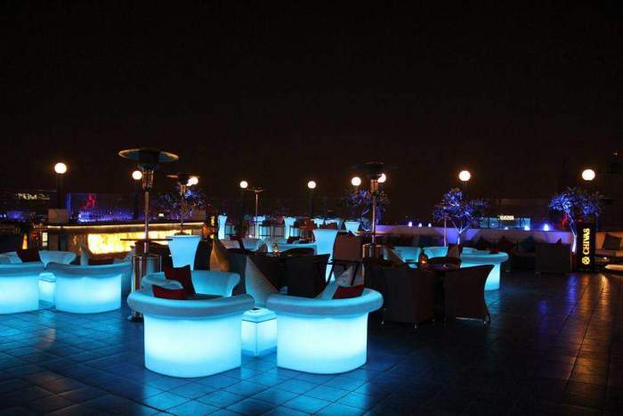 SKY-Lounge-Connaught-Place
