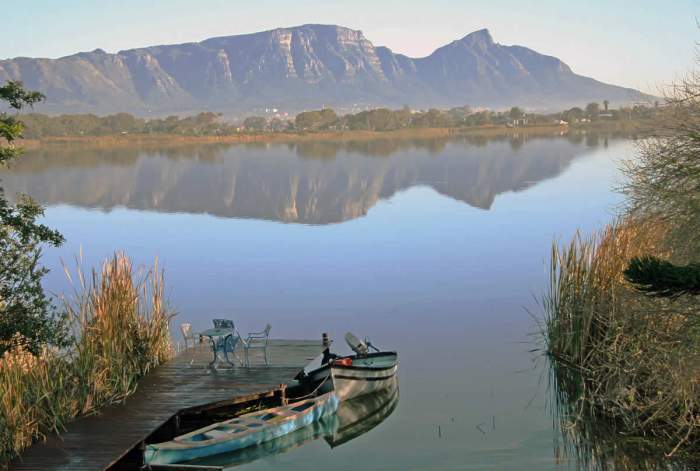 beautiful lakes in south africa