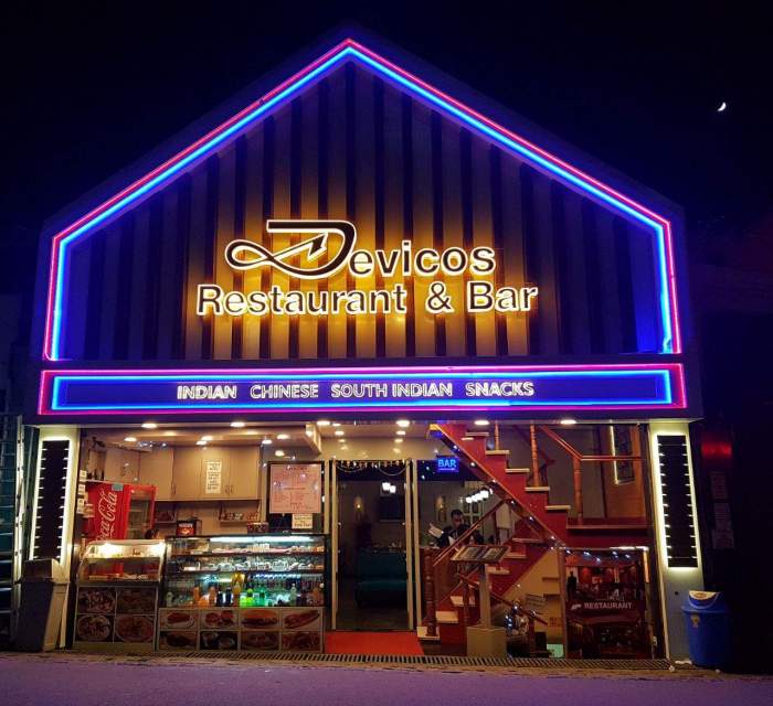 The Devicos Restaurant & Bar