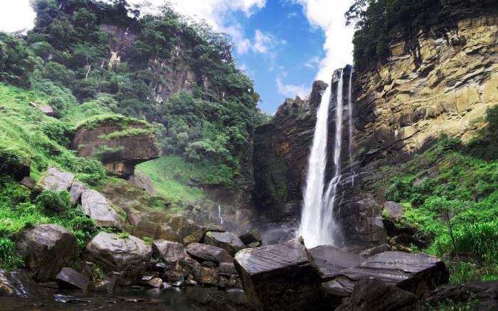 beautiful waterfall in sri lanka