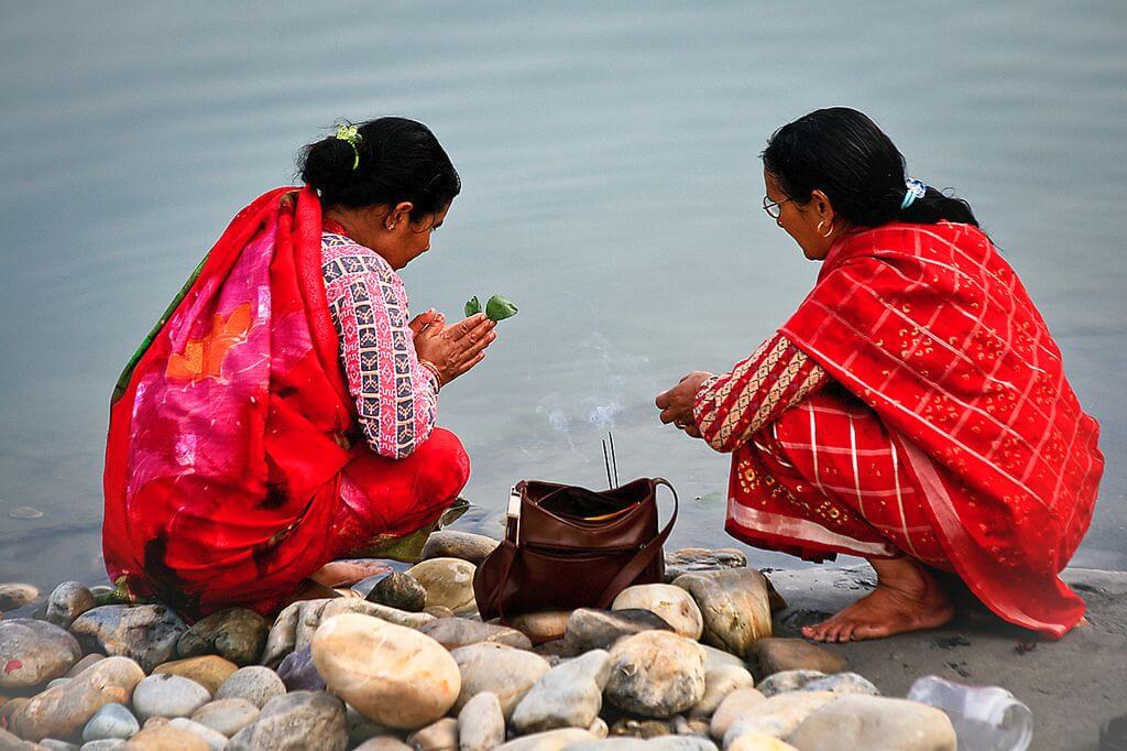 Devghat, Chitwan Mysterious Ladies