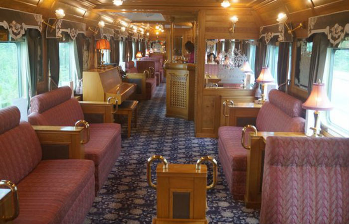 luxurious train