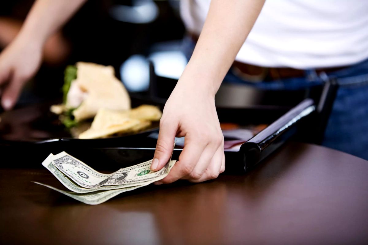 Tipping In Germany All You Need To Know