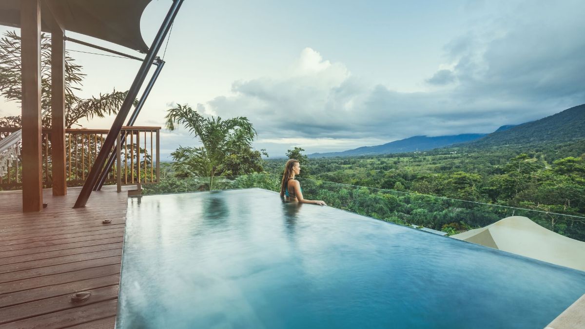 hotels with plunge pools