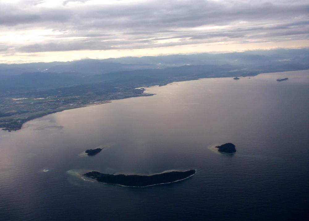 unique shaped islands